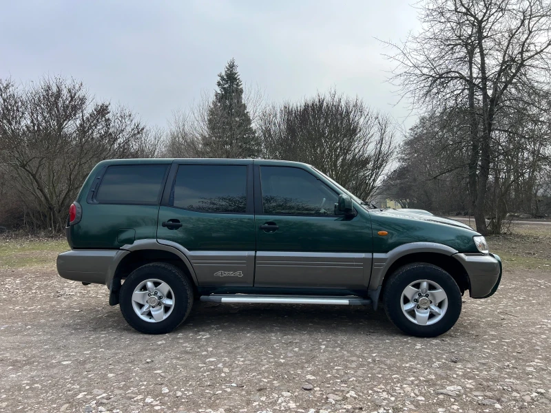 Nissan Terrano 3.0 , снимка 2 - Автомобили и джипове - 49295126