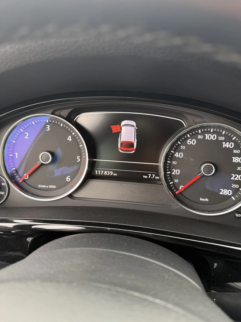 VW Touareg 3.0 TDI V6, снимка 9 - Автомобили и джипове - 52475638