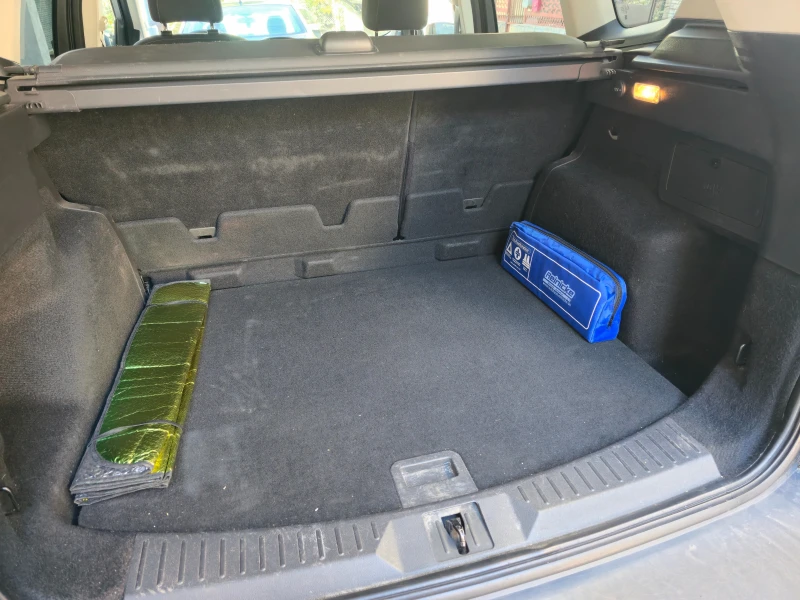 Ford Kuga, снимка 13 - Автомобили и джипове - 52330212