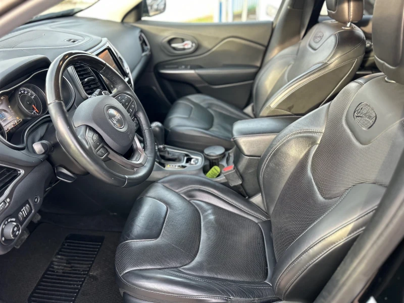 Jeep Cherokee EURO 6D, снимка 9 - Автомобили и джипове - 52839003