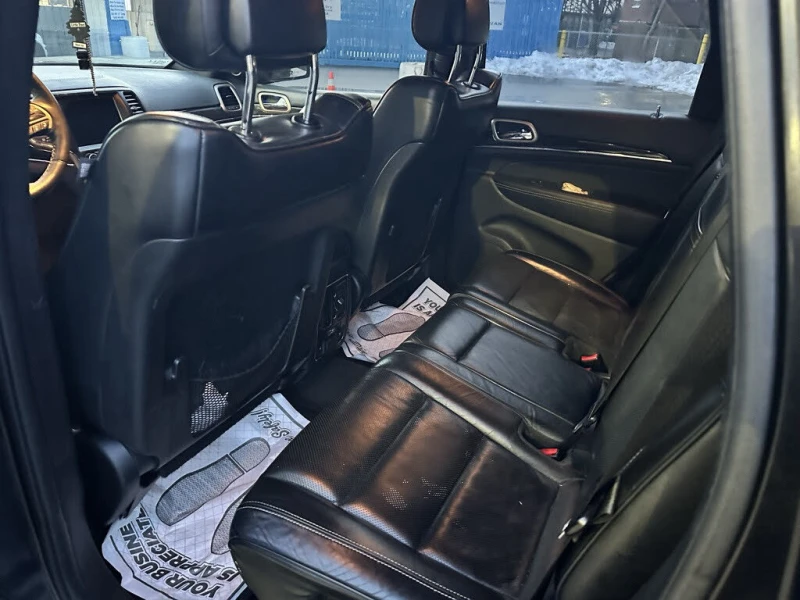 Jeep Grand cherokee Overland 4WD, снимка 12 - Автомобили и джипове - 53075016