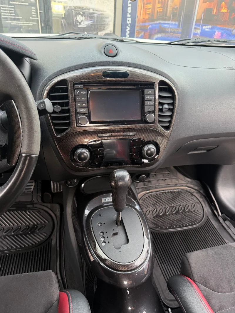 Nissan Juke, снимка 12 - Автомобили и джипове - 53362424
