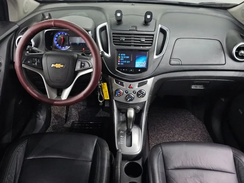 Chevrolet Trax 1.4, снимка 7 - Автомобили и джипове - 54330261