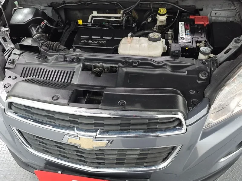 Chevrolet Trax 1.4, снимка 6 - Автомобили и джипове - 54330261