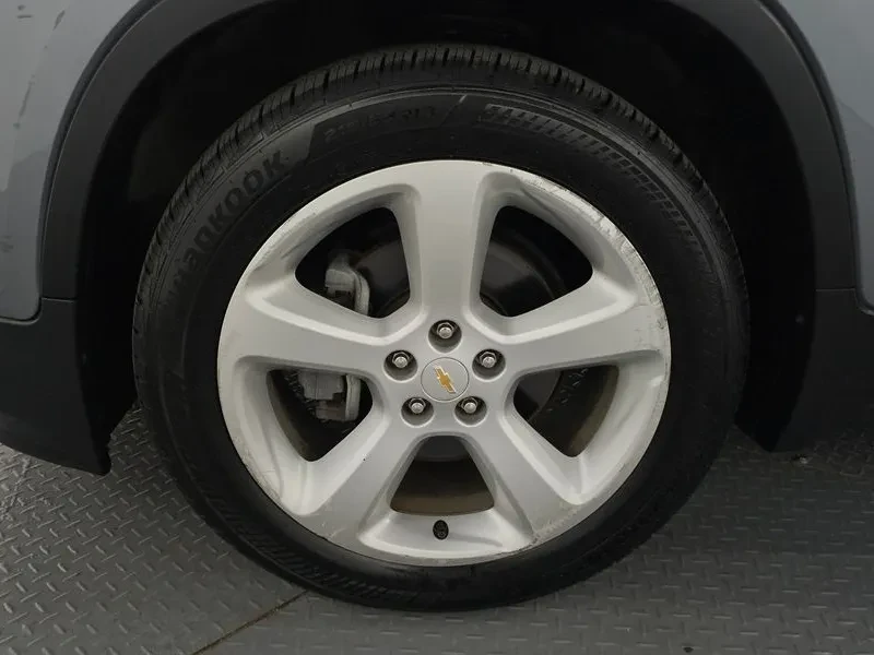 Chevrolet Trax 1.4, снимка 5 - Автомобили и джипове - 54330261