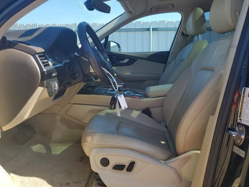Audi Q7, снимка 7 - Автомобили и джипове - 54767042