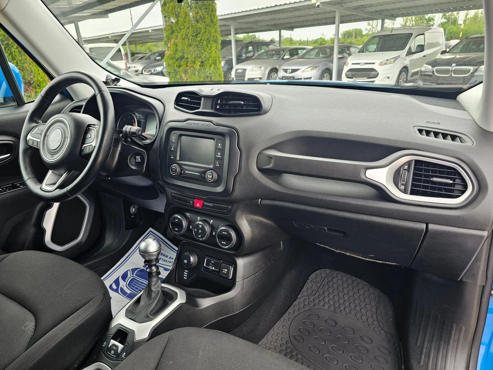 Jeep Renegade 2.0M-JET 4X4 - изображение 9