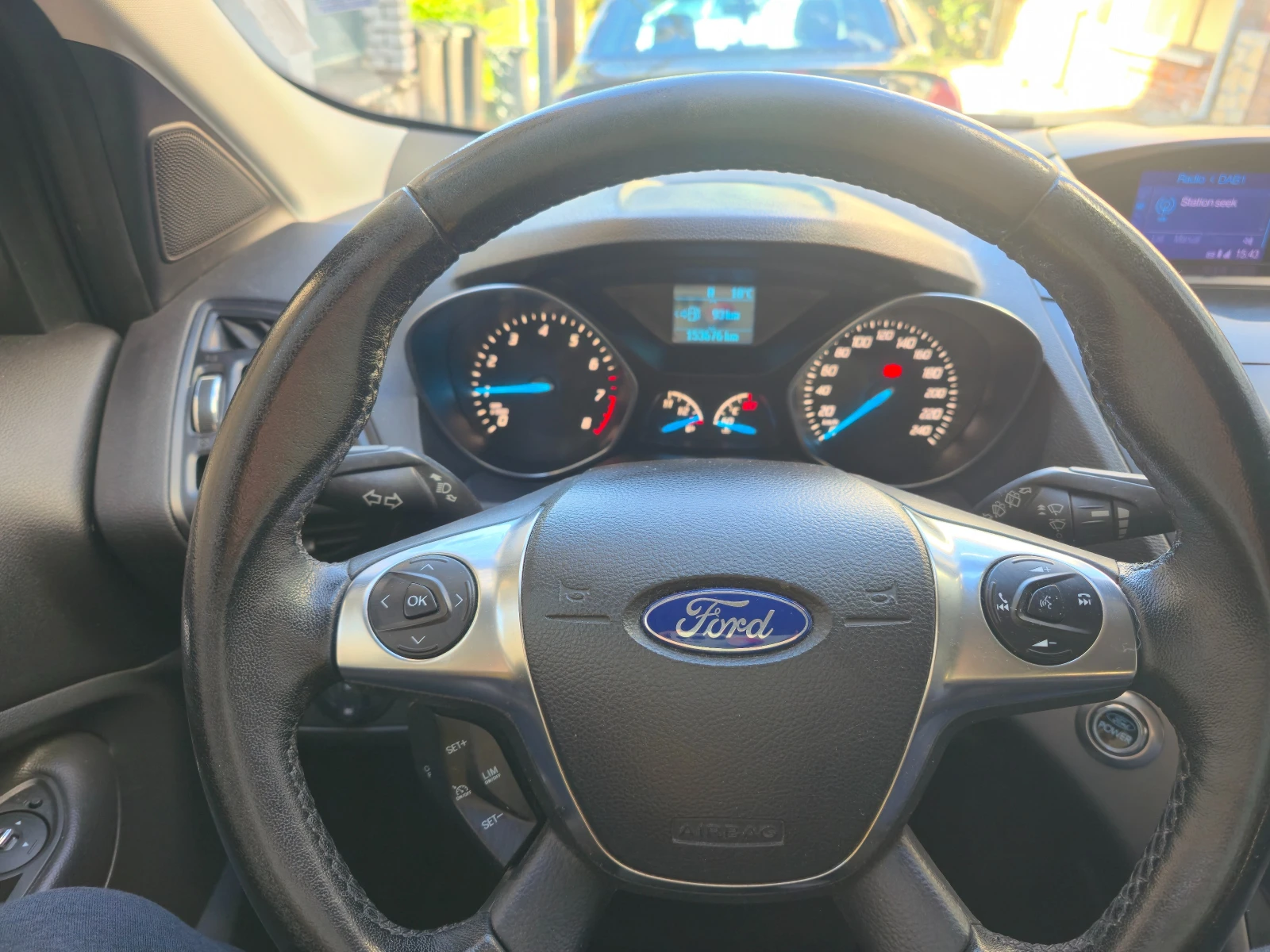 Ford Kuga  - изображение 5