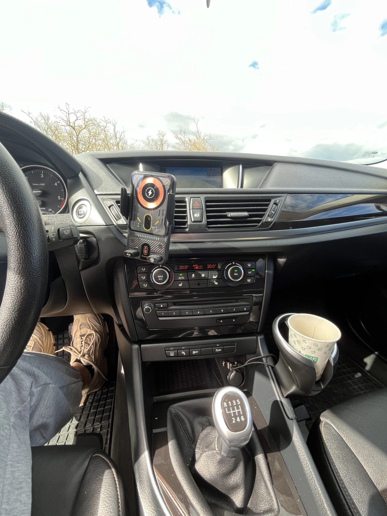 BMW X1 SDrive XLine, снимка 13 - Автомобили и джипове - 53757610