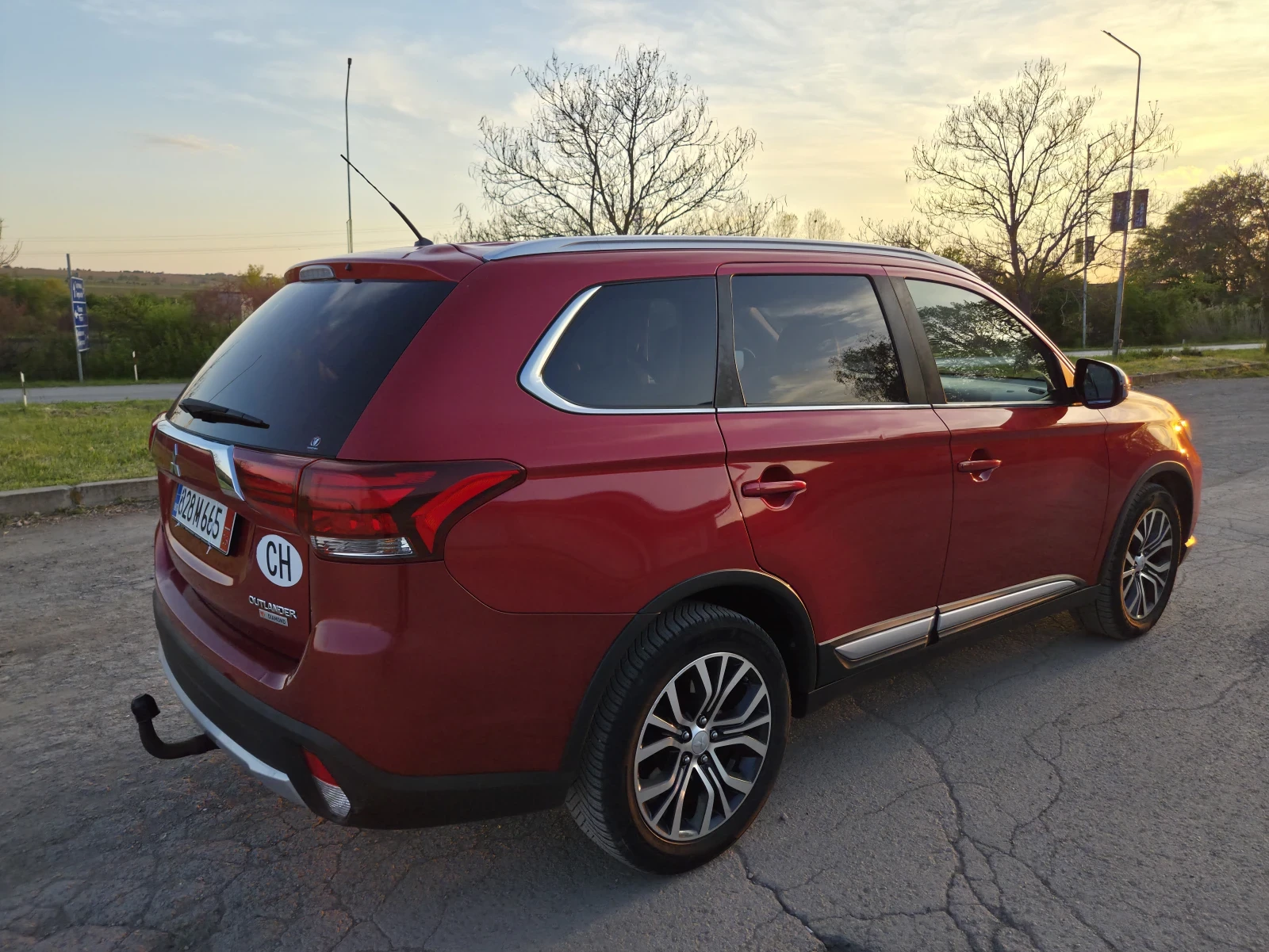 Mitsubishi Outlander DIAMONT!!! 2.2D 150k.c.2016г.внос от Швейцария , снимка 7 - Автомобили и джипове - 54443962