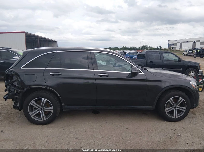 Mercedes-Benz GLC 300 2.0l Suv, снимка 13 - Автомобили и джипове - 55565510