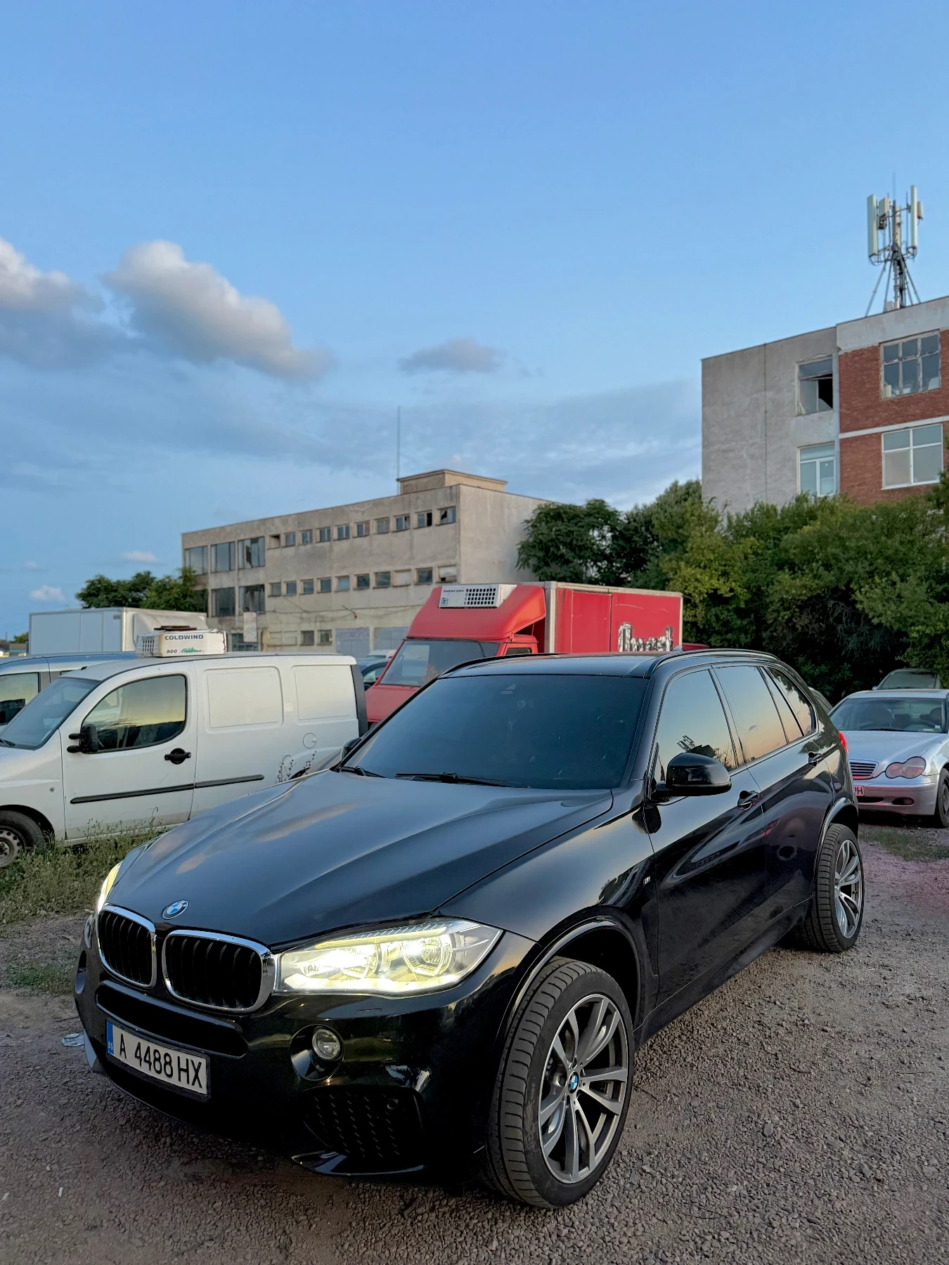 BMW X5 M-Pack Digital, снимка 2 - Автомобили и джипове - 55683911