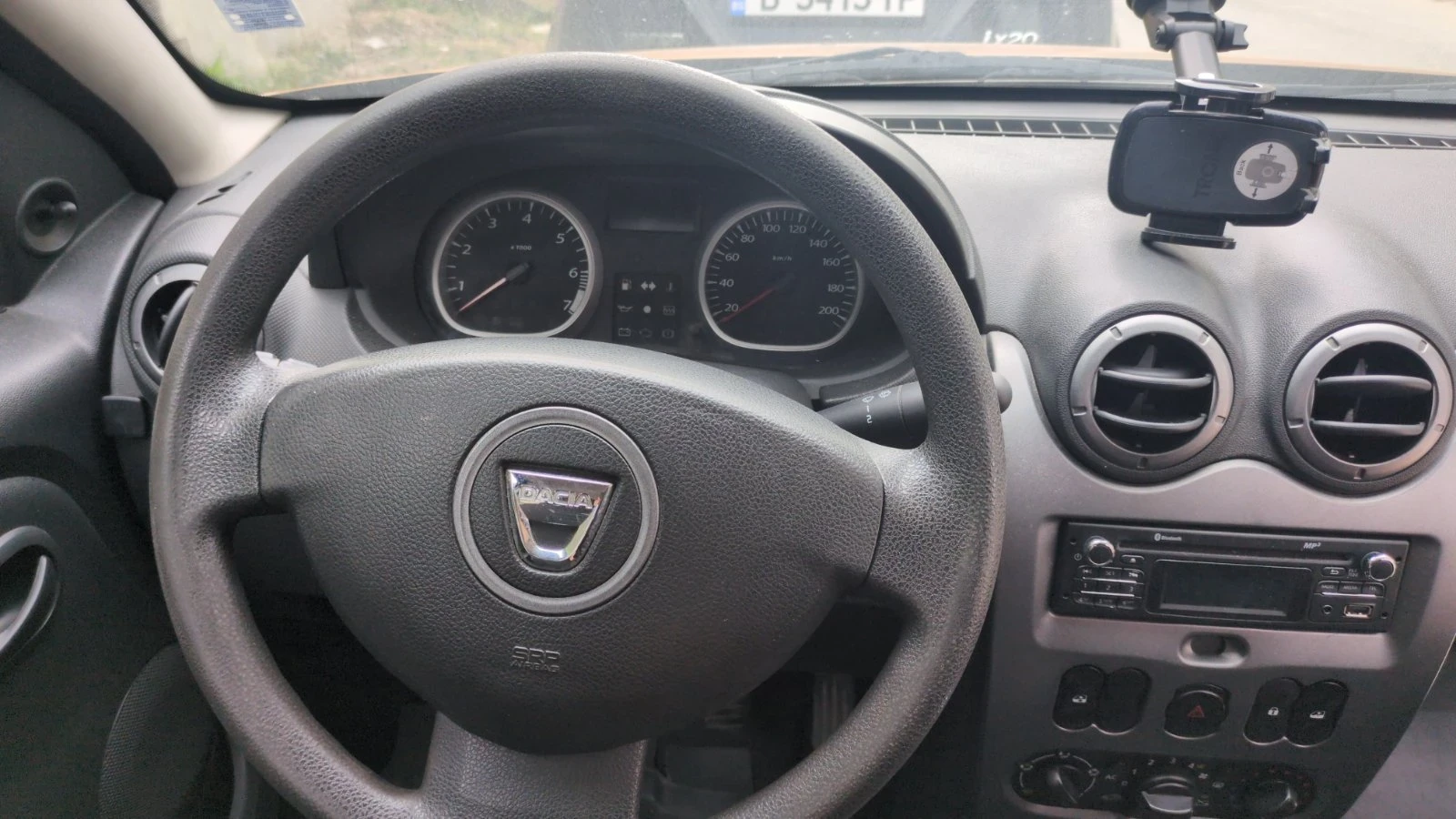 Dacia Duster, снимка 5 - Автомобили и джипове - 56446531