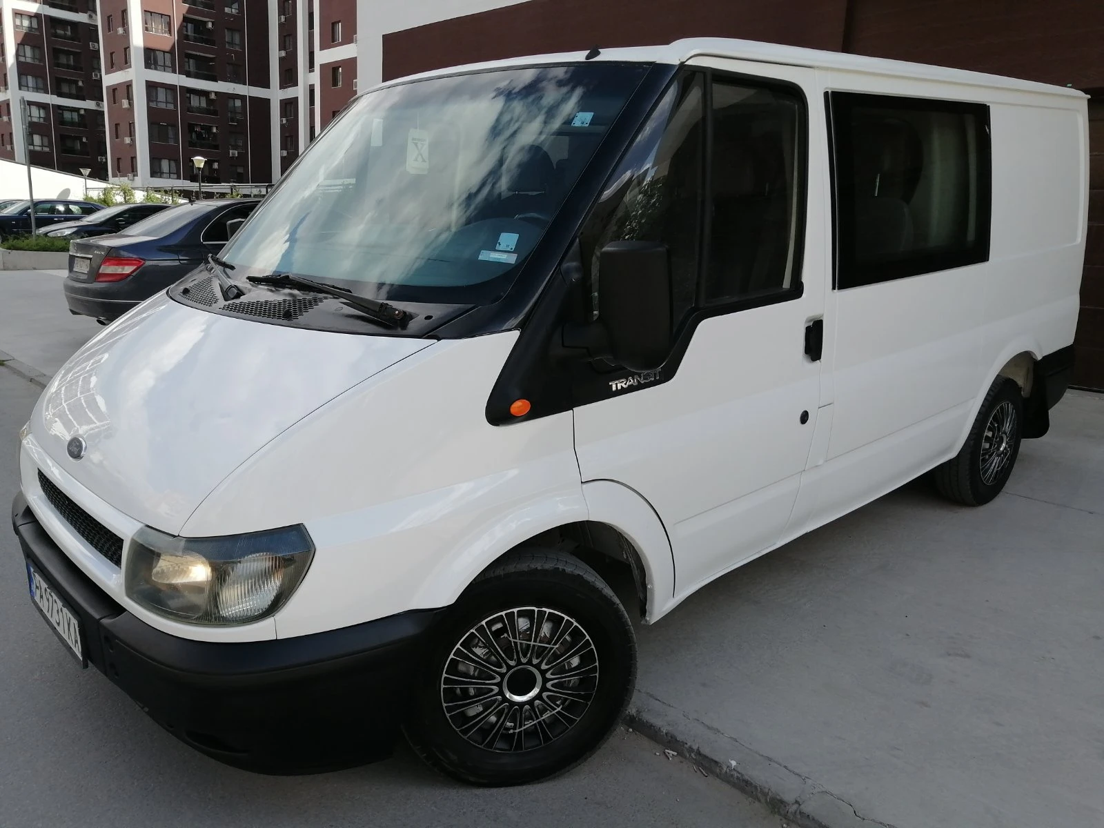 Ford Transit 2.0 тди 5+ 1 економик - изображение 9