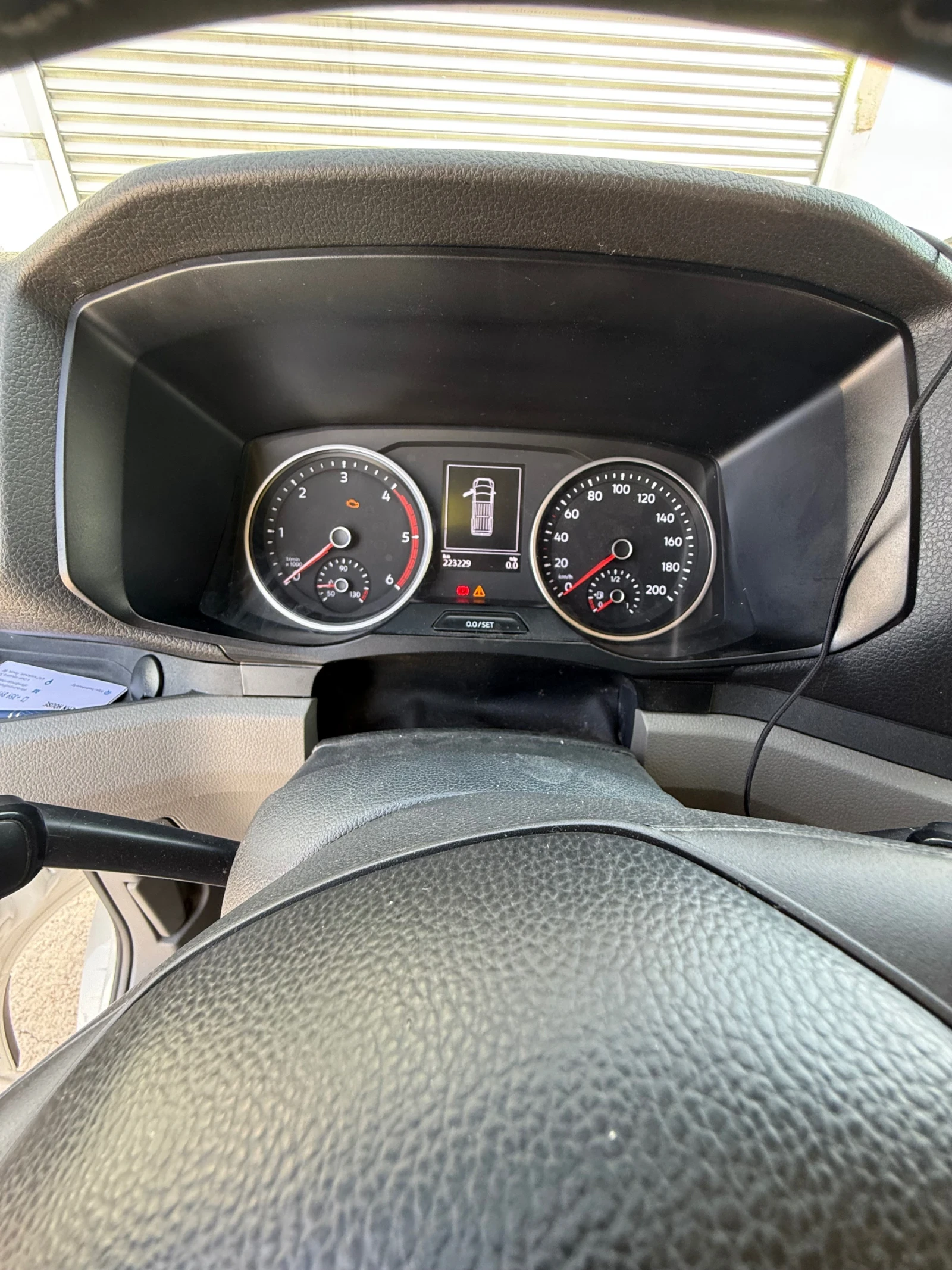 VW Crafter 140 ps, снимка 9 - Бусове и автобуси - 55858965