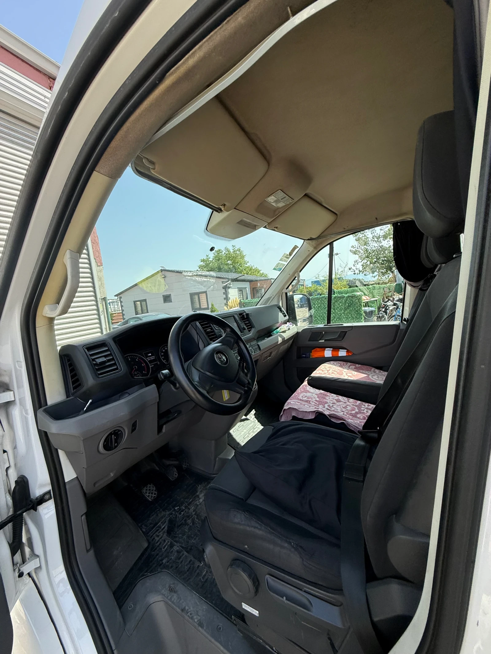 VW Crafter 140 ps, снимка 8 - Бусове и автобуси - 55858965