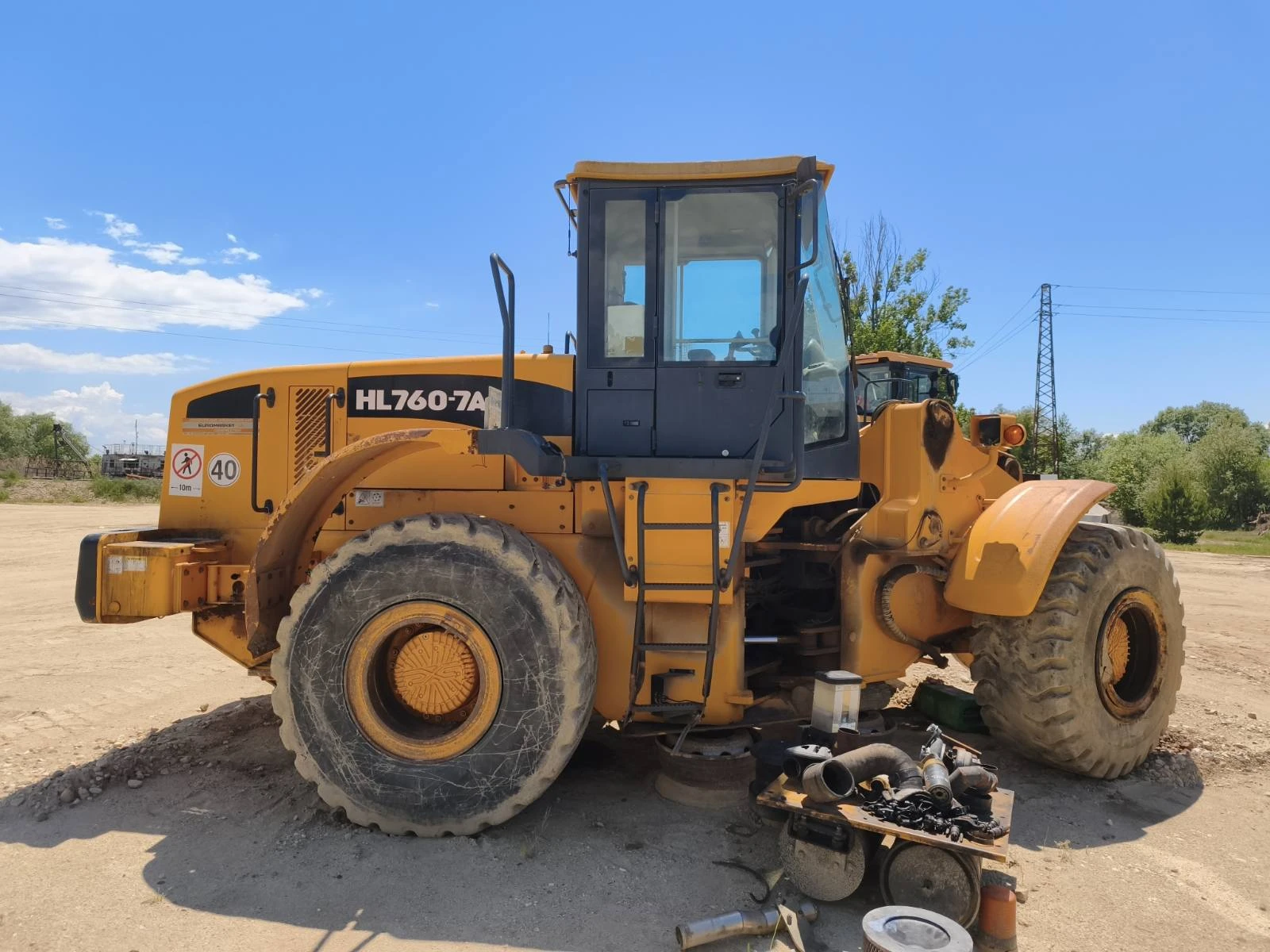Челен товарач Hyundai HL 760-7A  За части!, снимка 3 - Индустриална техника - 54857077