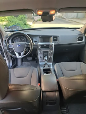 Volvo V60  D5 AWD, снимка 8