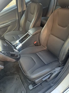Volvo V60  D5 AWD, снимка 9