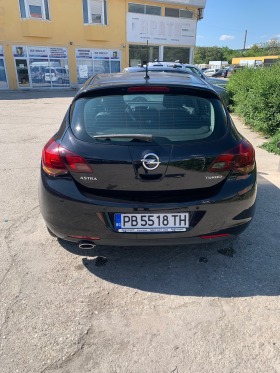 Opel Astra 1.4 Turbo LPG, снимка 2 - Автомобили и джипове - 45494372