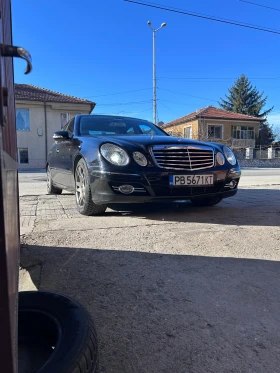 Mercedes-Benz E 320 V6 Avantgarde, снимка 1