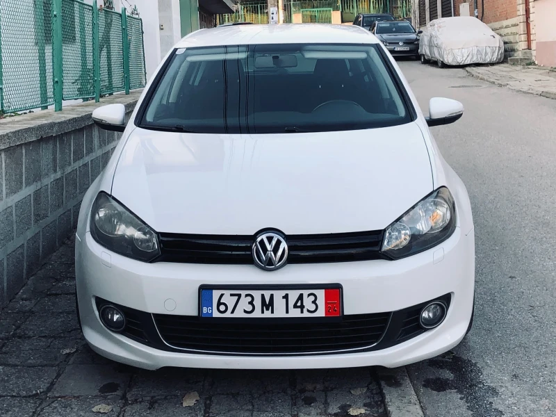 VW Golf 1.6TDI, снимка 2 - Автомобили и джипове - 48442090