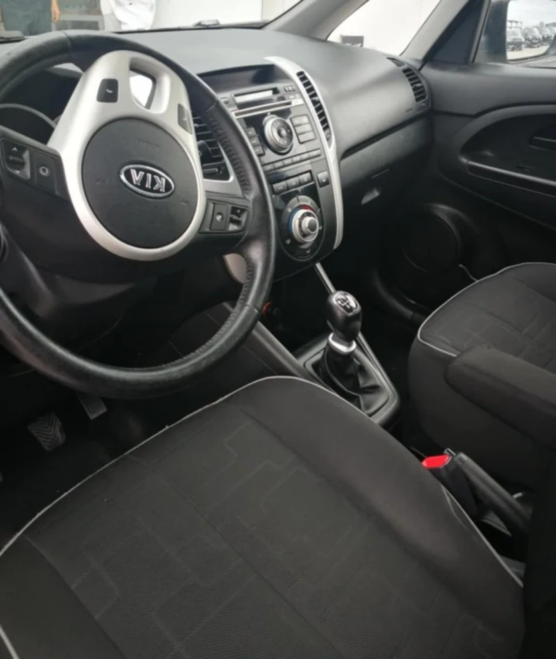 Kia Venga, снимка 5 - Автомобили и джипове - 48446002