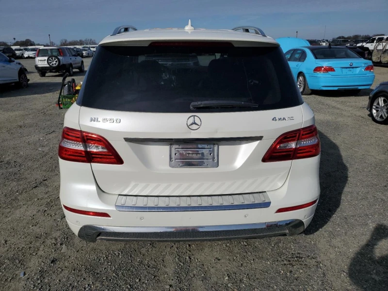 Mercedes-Benz ML 550 4MATIC* AMG-PACK, снимка 5 - Автомобили и джипове - 49186237