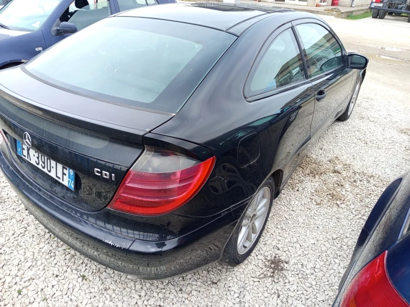 Mercedes-Benz C 220 2.2.cdi , снимка 3 - Автомобили и джипове - 49494052