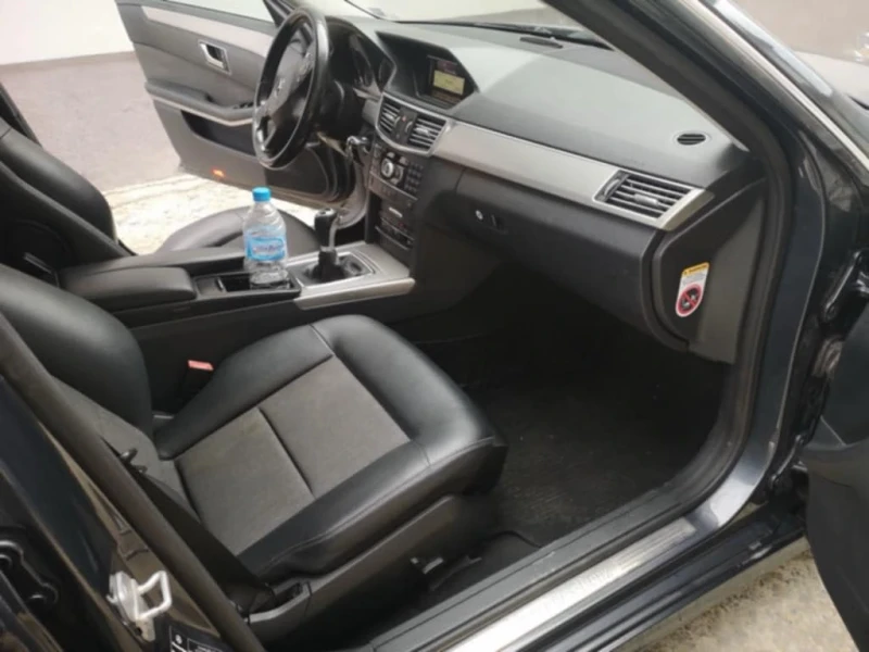 Mercedes-Benz E 220 CDI, снимка 13 - Автомобили и джипове - 52411355