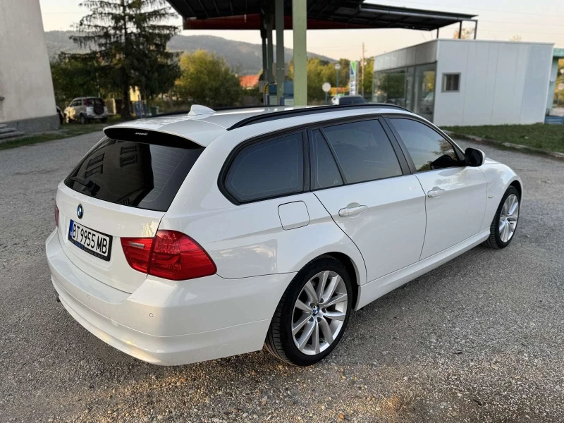 BMW 320 xDrive, снимка 6 - Автомобили и джипове - 51358825