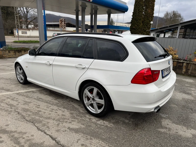BMW 320 xDrive, снимка 4 - Автомобили и джипове - 51358825