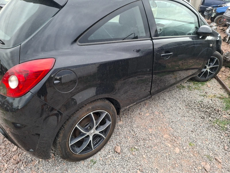 Opel Corsa 1.4 OPC, снимка 2 - Автомобили и джипове - 51750799