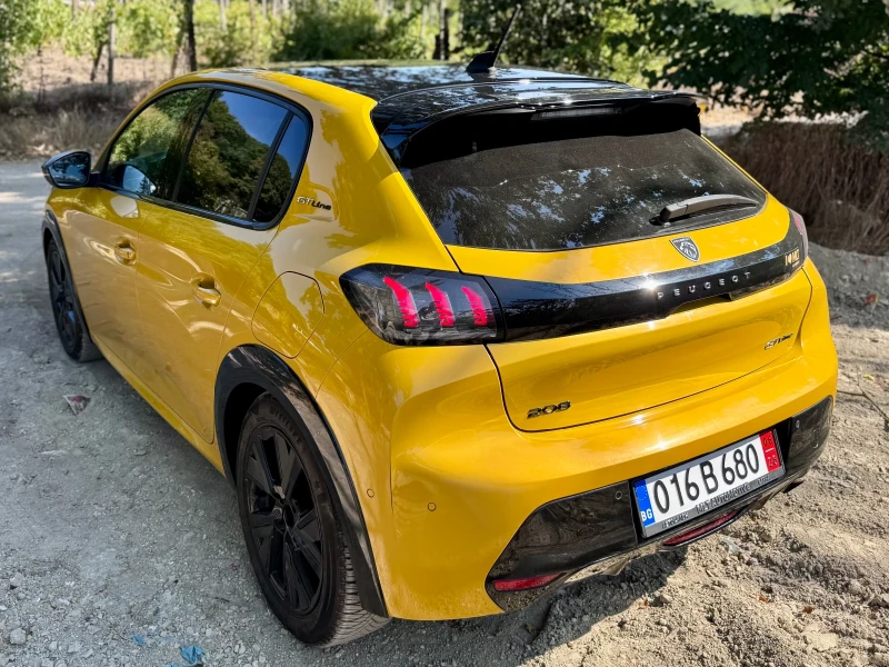 Peugeot 208 GT LINE 11500км, снимка 6 - Автомобили и джипове - 51783370