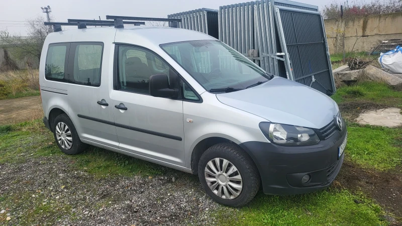 VW Caddy Пътнически 4+ 1, снимка 2 - Автомобили и джипове - 52554429