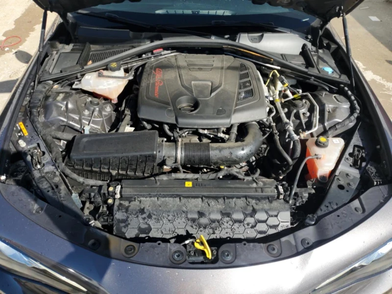 Alfa Romeo Giulia Ti * Възможност за Лизинг* , снимка 11 - Автомобили и джипове - 53034151