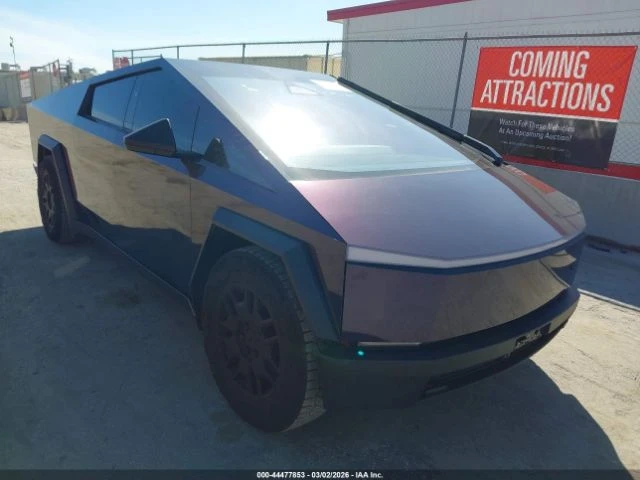 Tesla Cybertruck КРАЙНА ЦЕНА, снимка 2 - Автомобили и джипове - 53812954