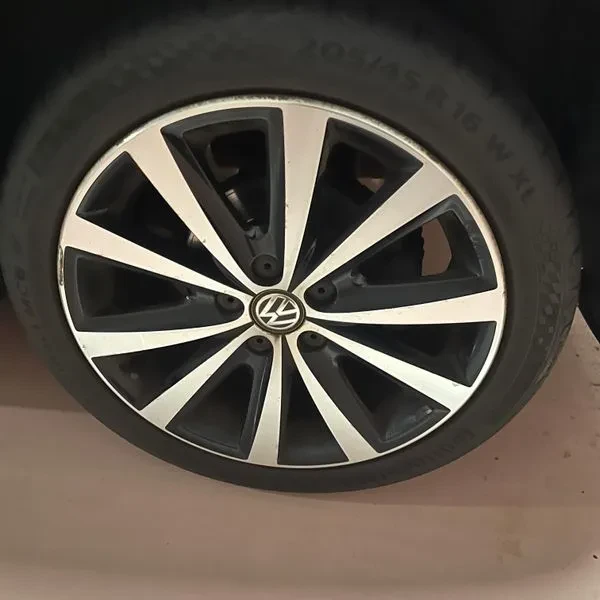 VW Polo R-Line Premium 5Th Generation, снимка 5 - Автомобили и джипове - 54969387