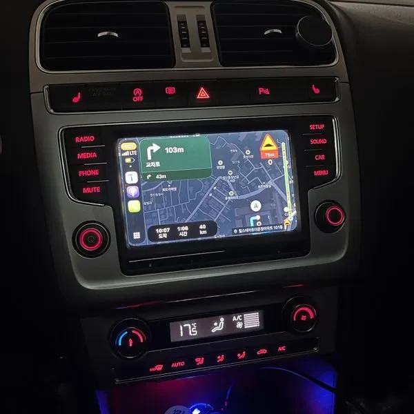 VW Polo R-Line Premium 5Th Generation, снимка 10 - Автомобили и джипове - 54969387