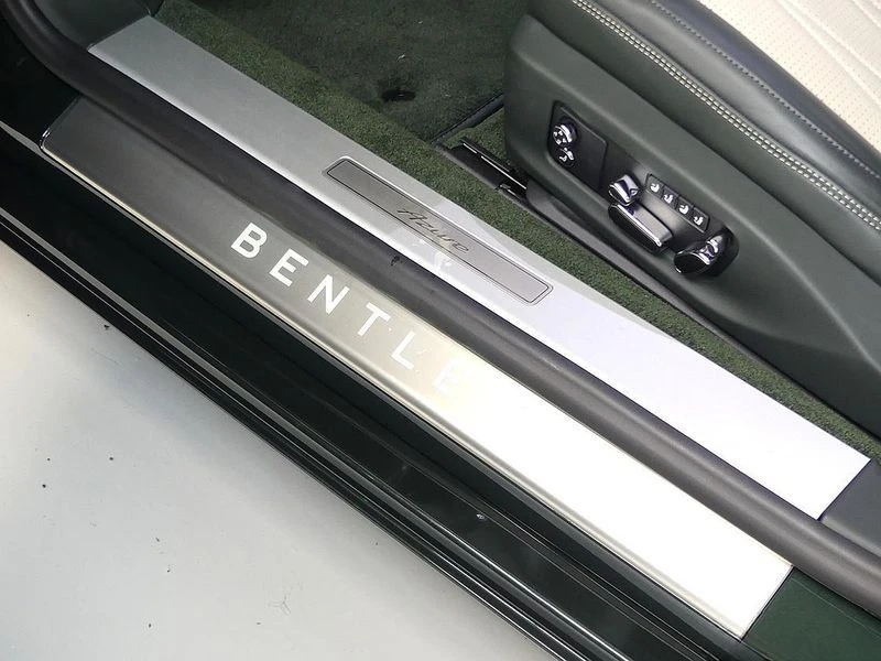 Bentley Continental 4.0 Automatic КРАЙНА ЦЕНА: 200256 EUR !!!РЕАЛНА КР, снимка 8 - Автомобили и джипове - 55967812