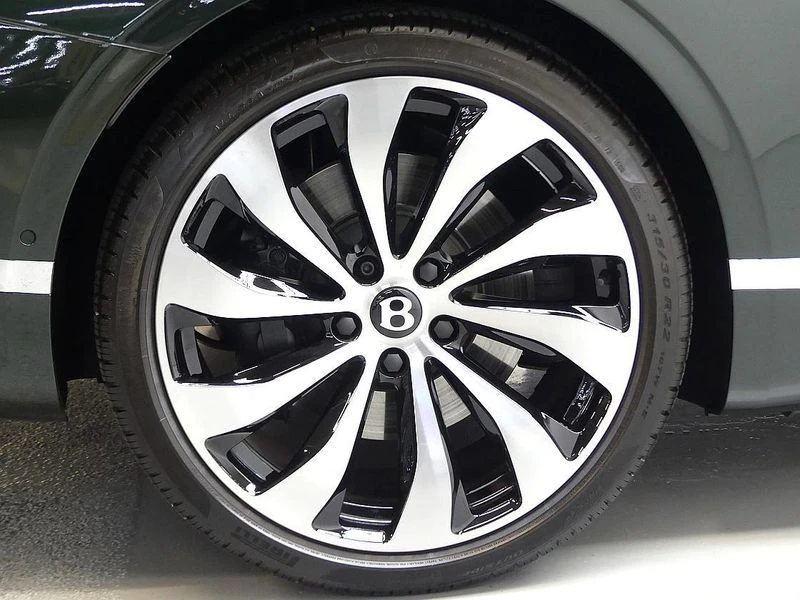 Bentley Continental 4.0 Automatic КРАЙНА ЦЕНА: 200256 EUR !!!РЕАЛНА КР, снимка 5 - Автомобили и джипове - 55967812
