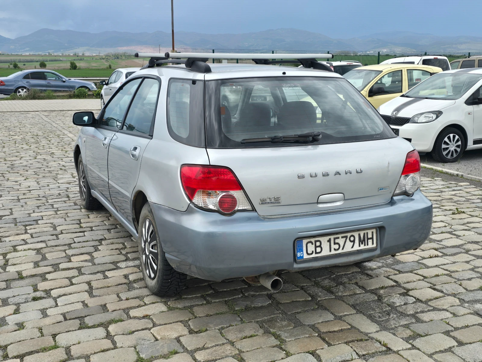 Subaru Impreza 1.6i 95 кс 4х4 РЕГИСТРИРАН - изображение 7