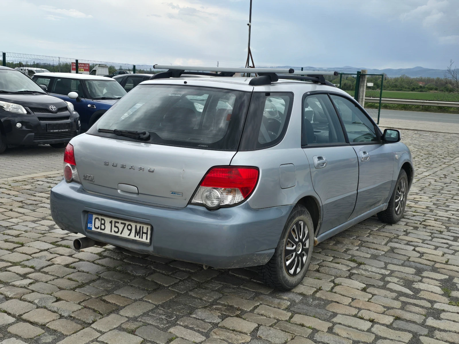 Subaru Impreza 1.6i 95 кс 4х4 РЕГИСТРИРАН - изображение 5