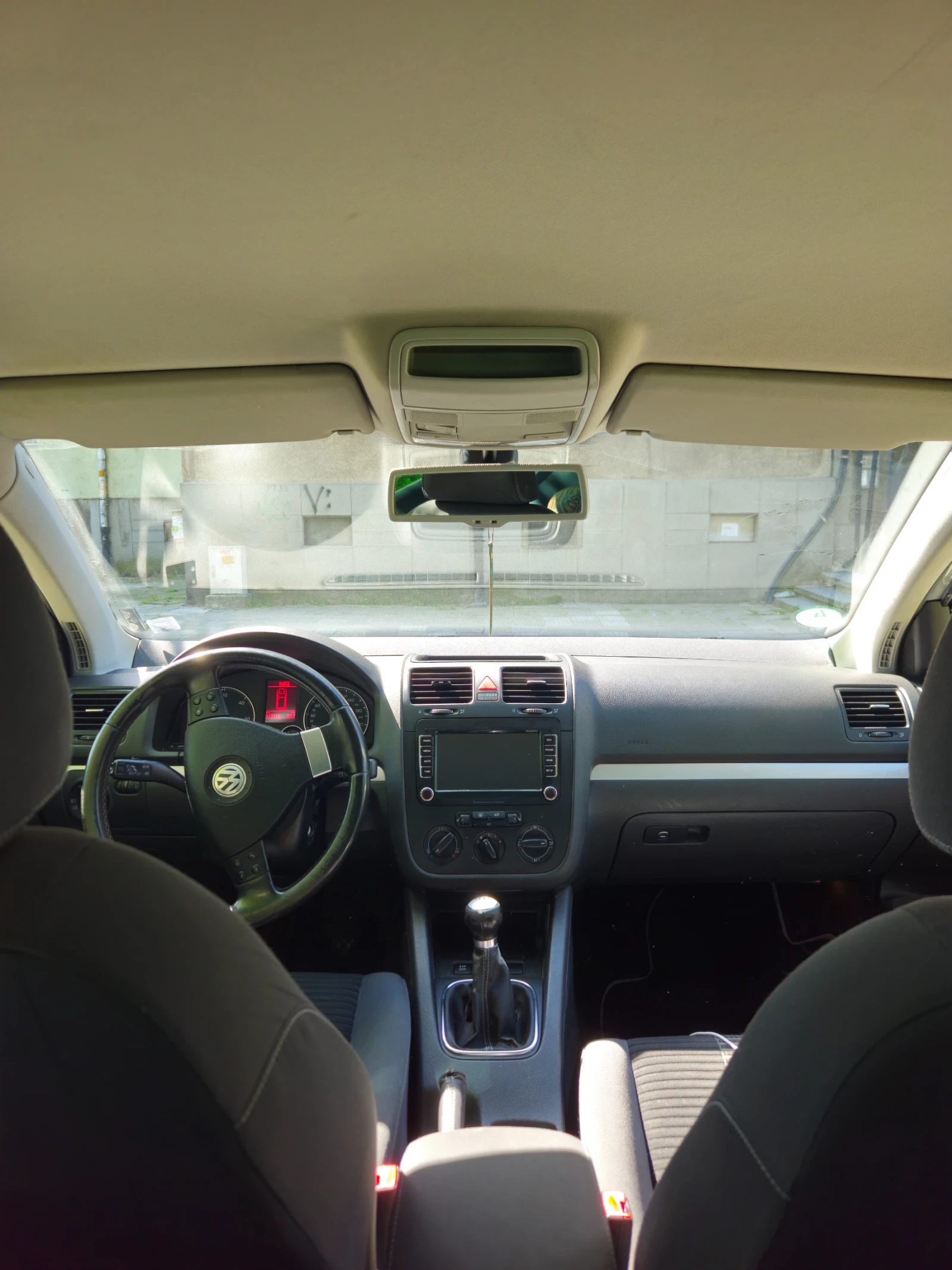 VW Golf  V 1.9 TDI bluemotion - изображение 5