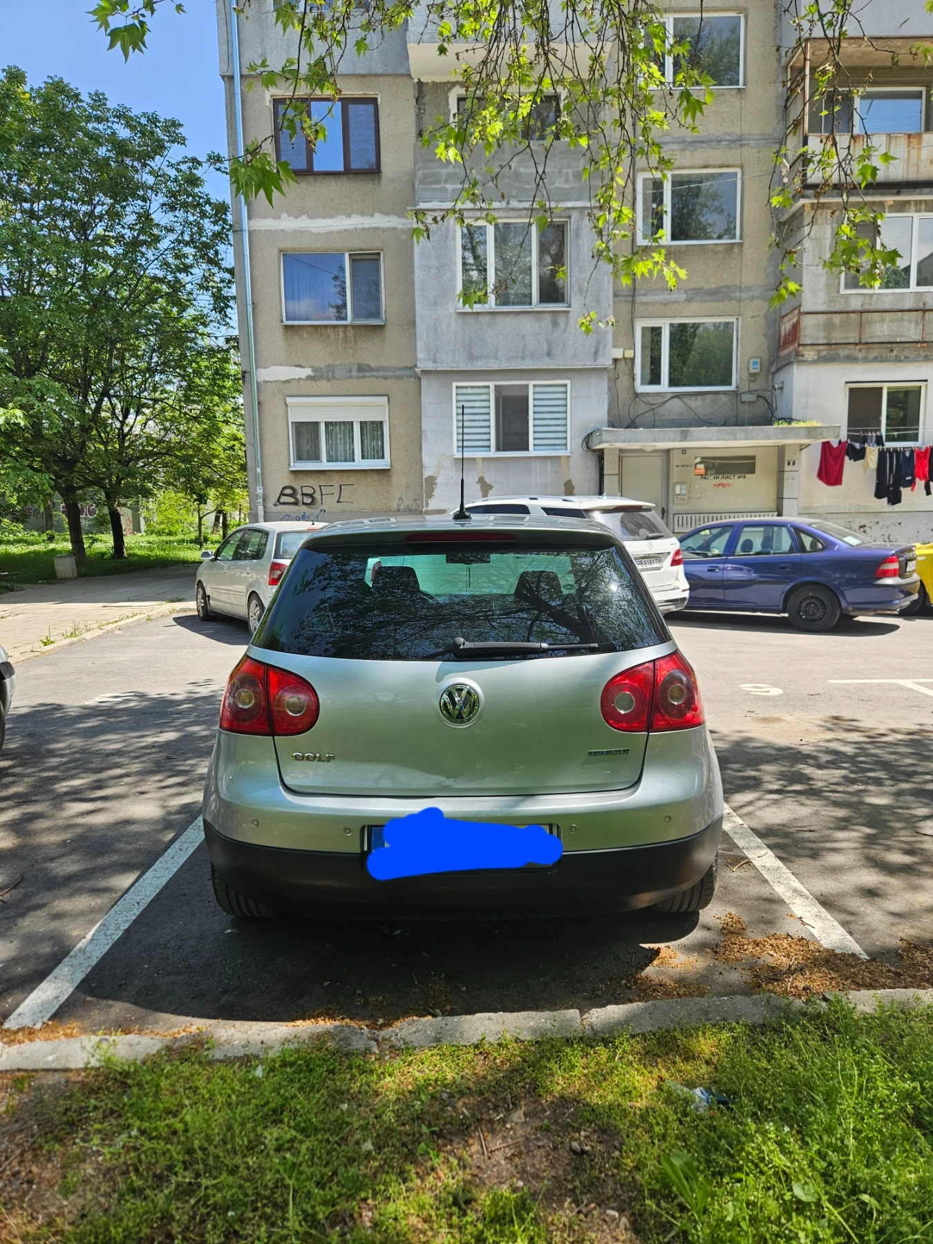 VW Golf  V 1.9 TDI bluemotion - изображение 3