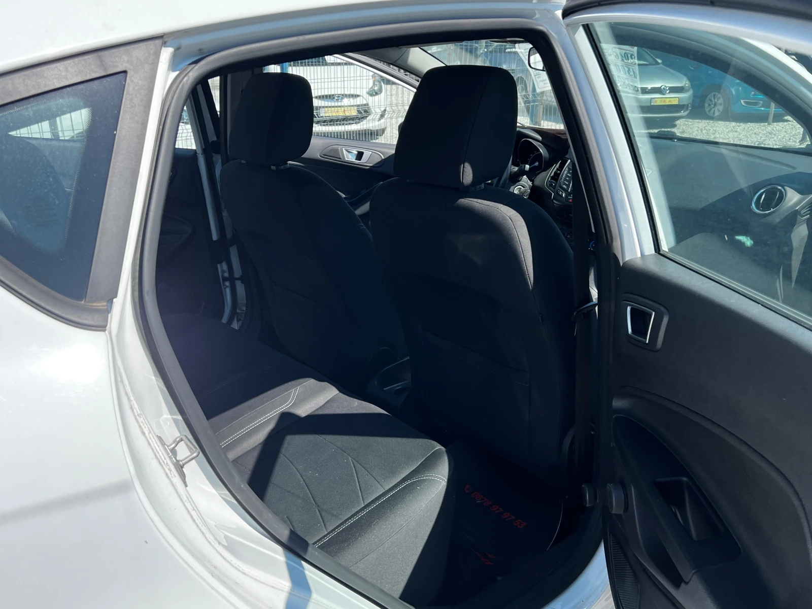 Ford Fiesta ЛИЗИНГ-ДИЗЕЛ-КЛИМА - изображение 10
