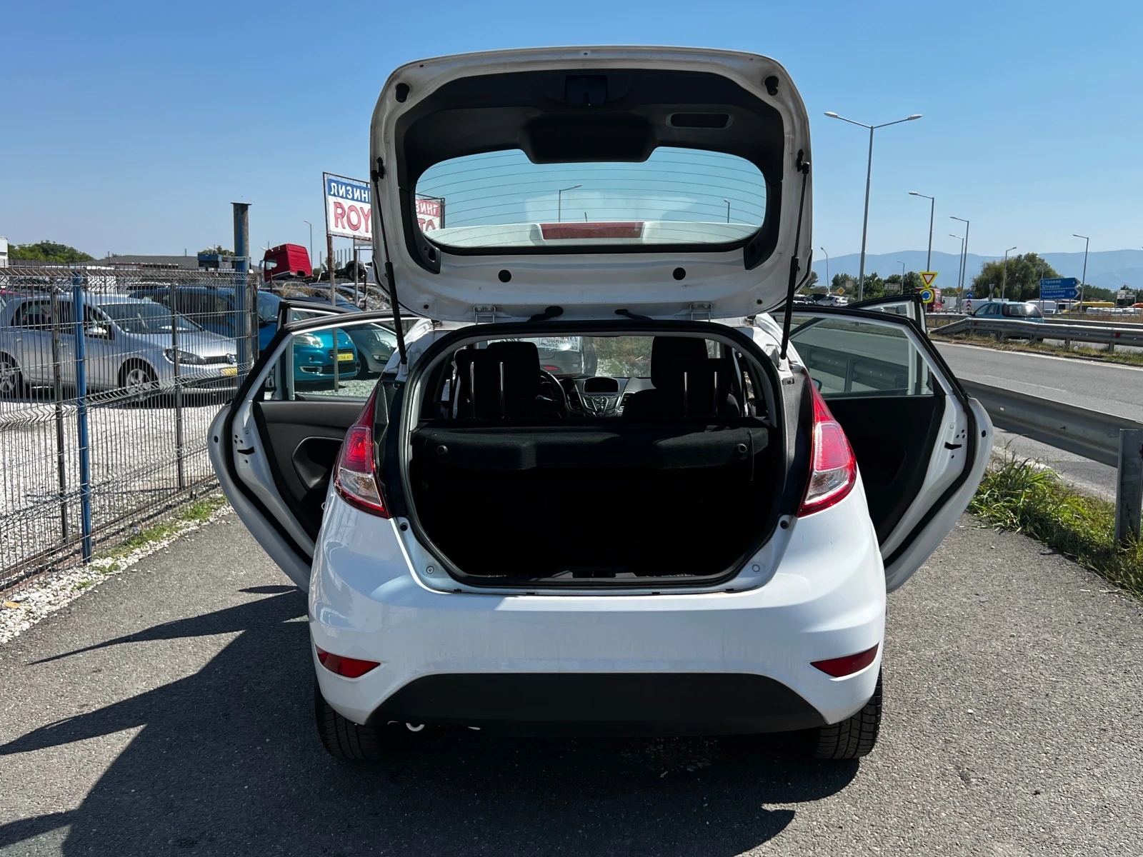 Ford Fiesta ЛИЗИНГ-ДИЗЕЛ-КЛИМА - изображение 9