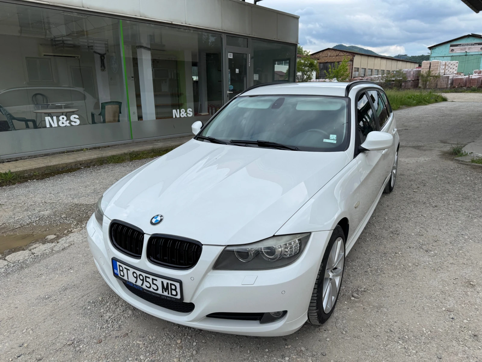 BMW 320 xDrive | Mobile.bg — изображение 1