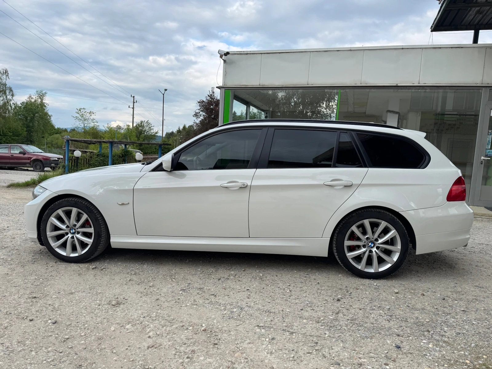 BMW 320 xDrive | Mobile.bg — изображение 4