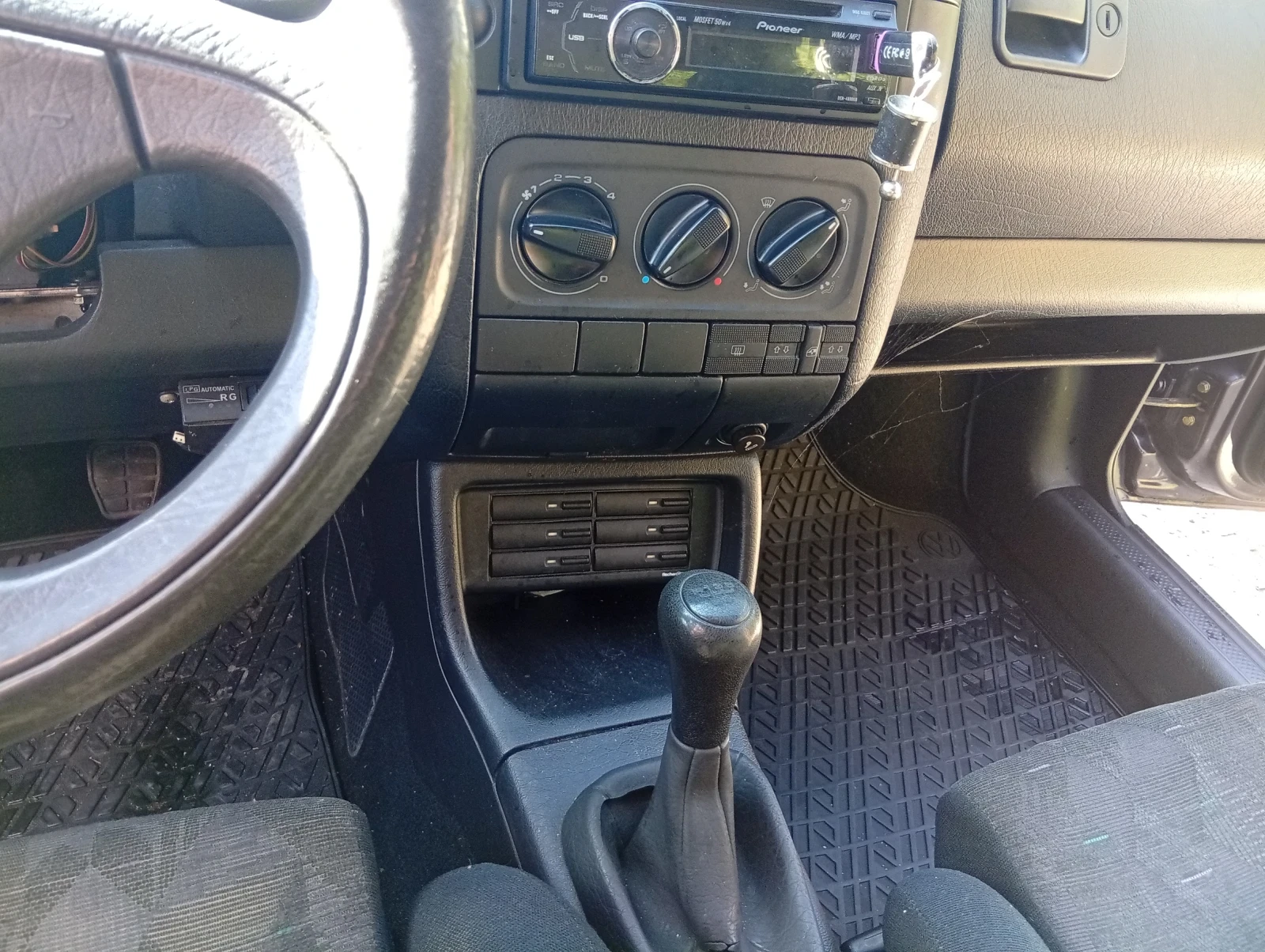 VW Golf GTi  - изображение 5